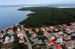 Apartments with a parking space Vrsi - Mulo, Zadar - 19047